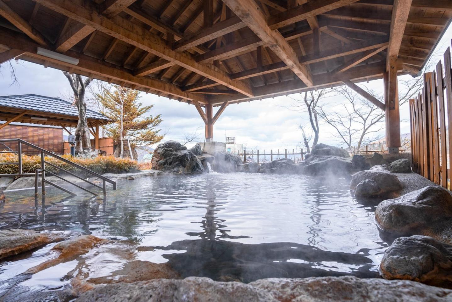 Ishiuchibase Hotel Minamiuonuma Екстериор снимка