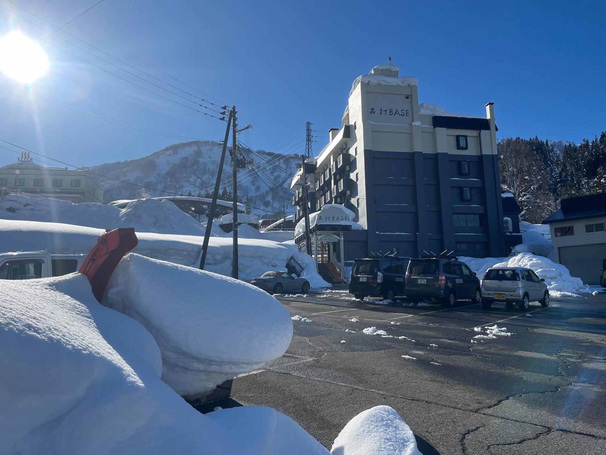 Ishiuchibase Hotel Minamiuonuma Екстериор снимка